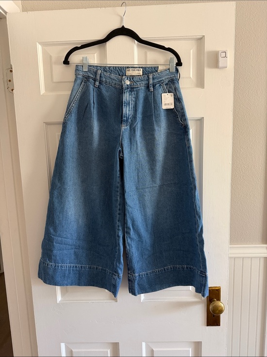 We The Free Denim - We The Free Mid-Blue Wide-Leg Cropped Denim Jeans